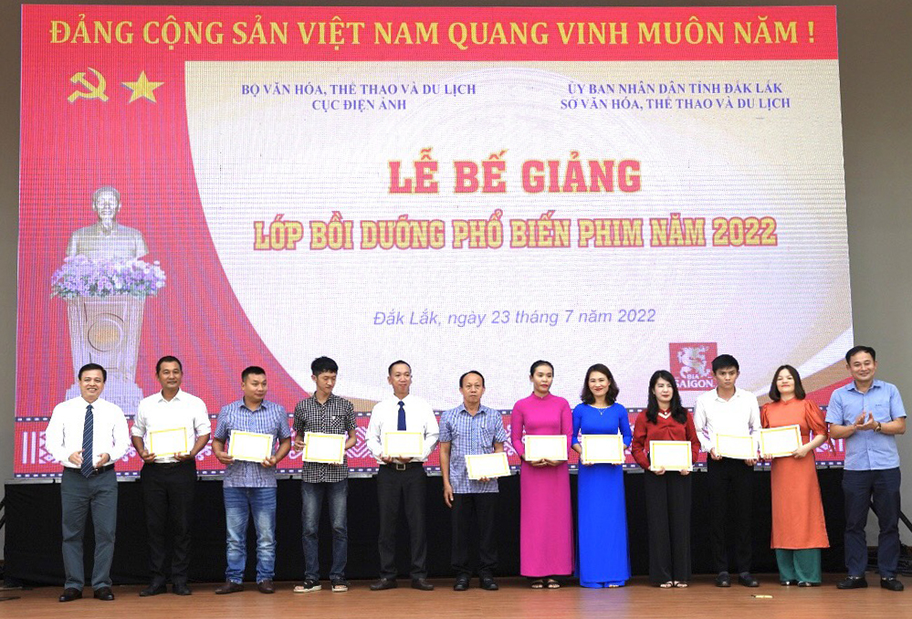 Tổ chức lớp Bồi dưỡng phổ biến phim năm 2022 tại tỉnh Đắk Lắk