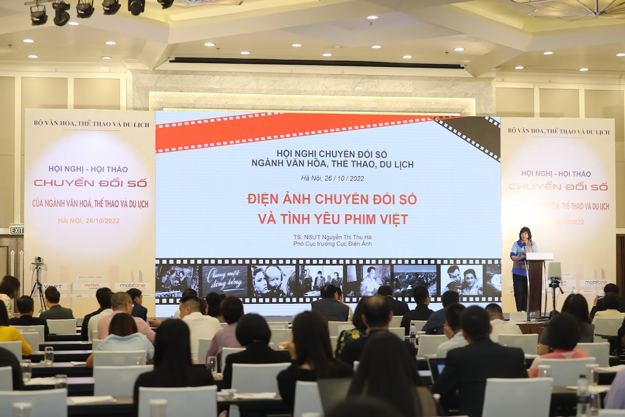 Điện ảnh chuyển đổi số và tình yêu phim Việt